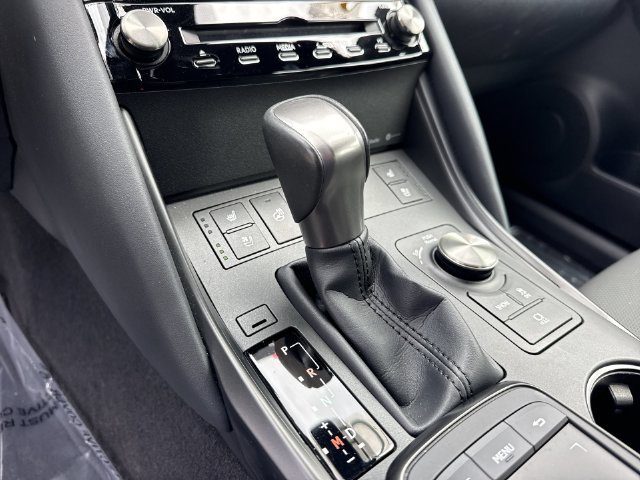 2024 Lexus IS 300 - Photo 20