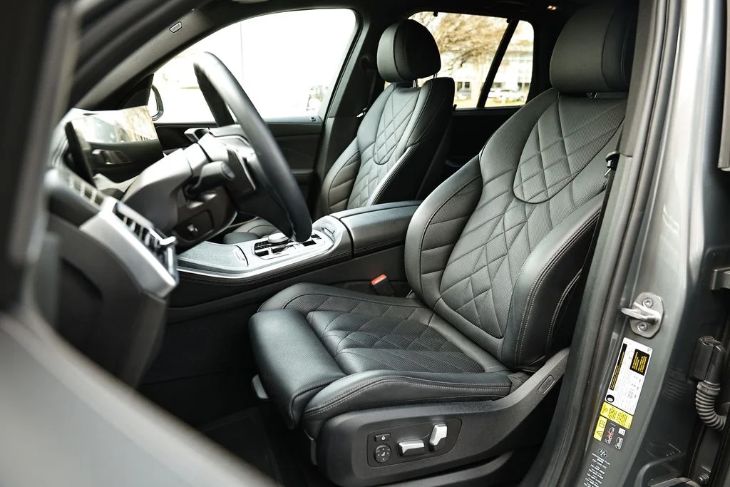 Used 2024 Skyscraper Gray Metallic BMW xDrive50e image 21