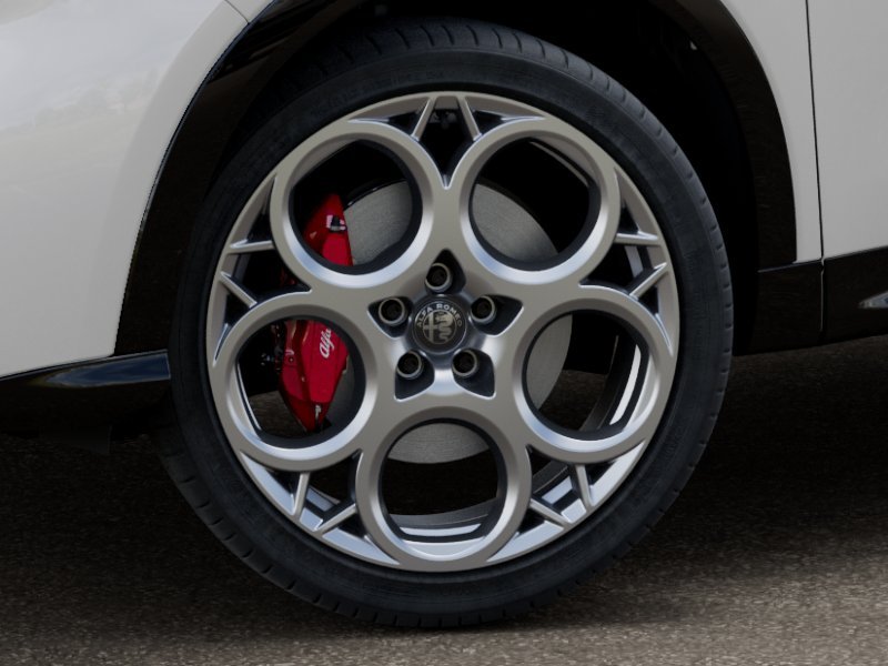 New 2025 Milano White Exterior Paint Alfa Romeo Base image 35