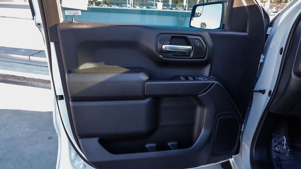 Used 2023 Summit White Chevrolet Custom image 24