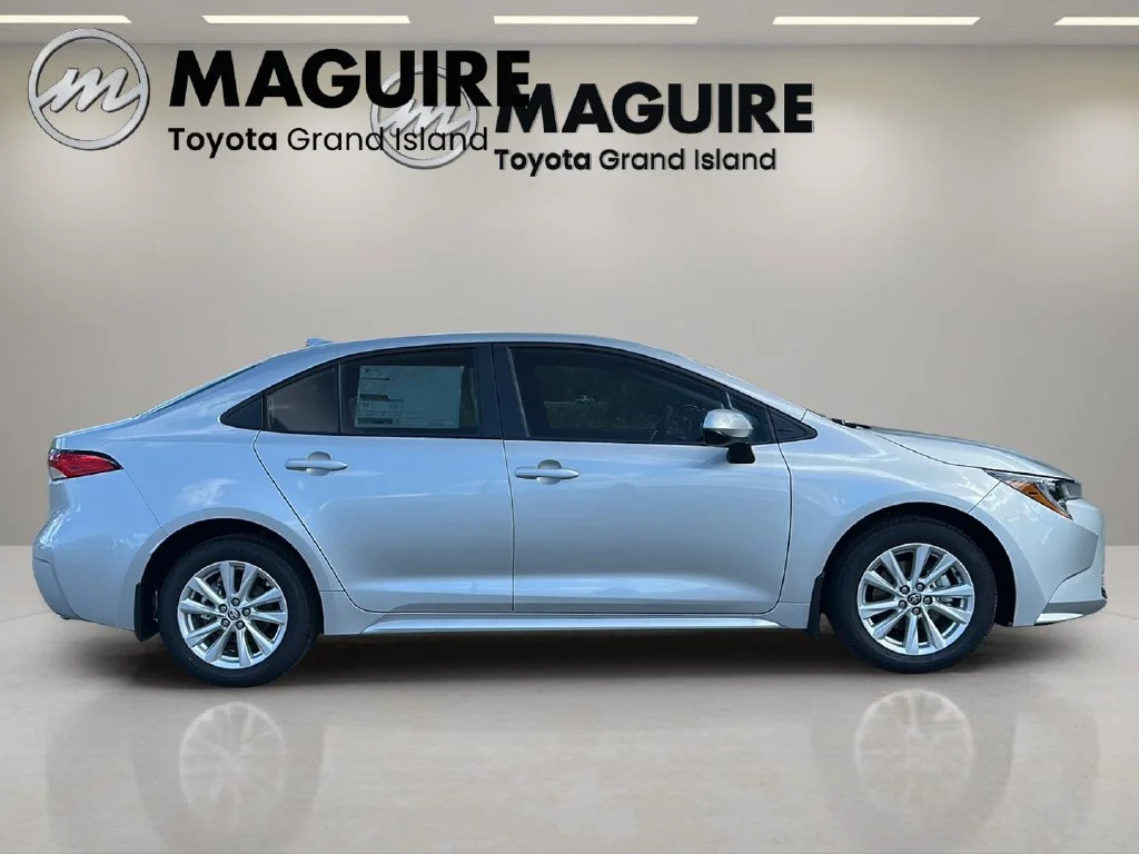 Used 2025 Celestite Toyota LE image 2