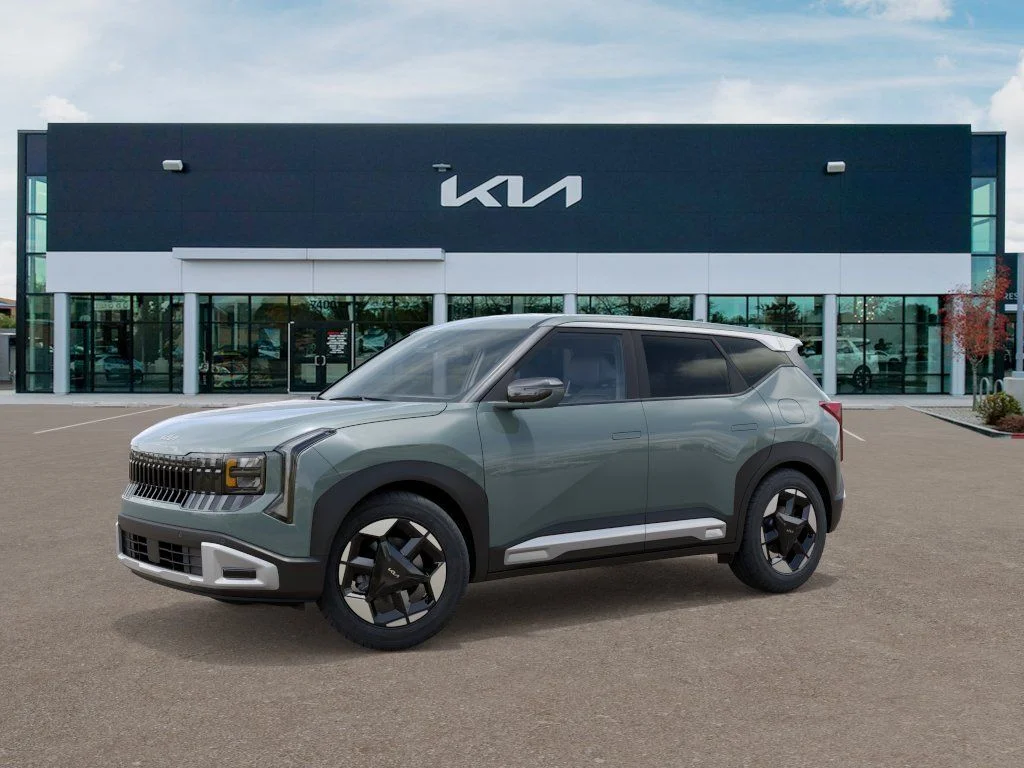 New 2027 Green Kia S image 3
