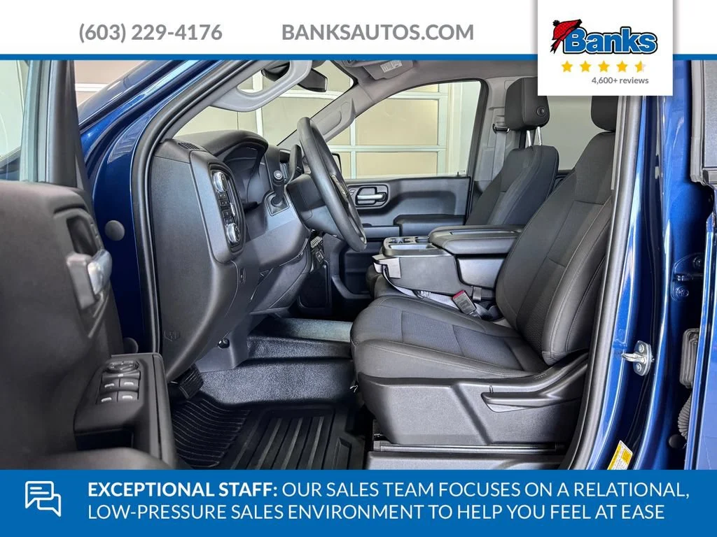 Used 2023 Pacific Blue Metallic GMC Pro image 10
