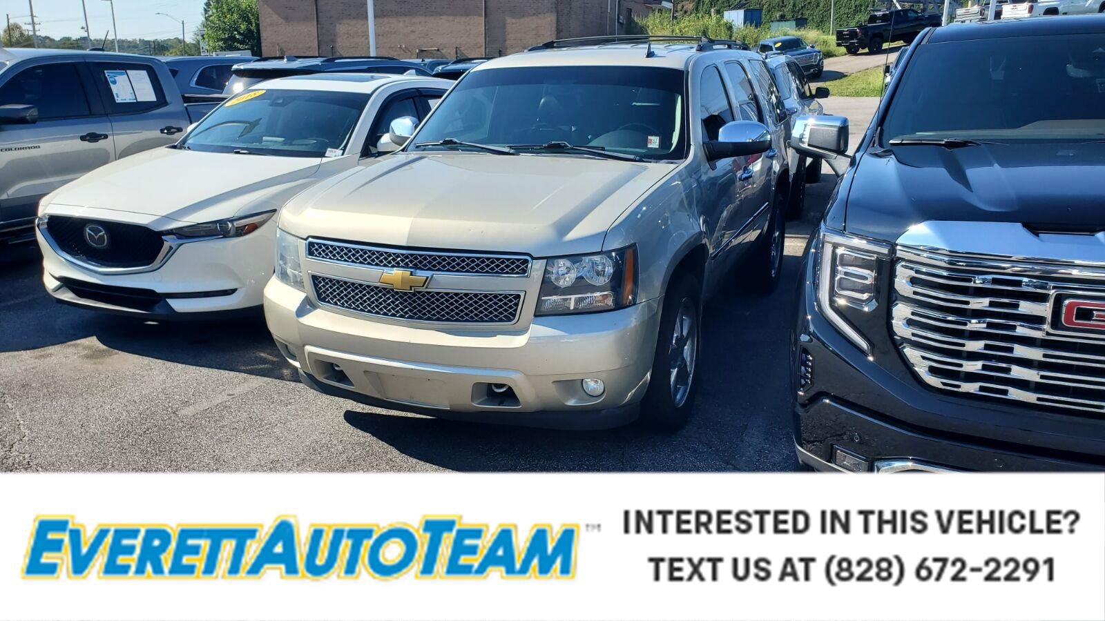 CHAMPAGNE SILVER METALLIC 2013 Chevrolet Tahoe SUV / Crossover Four-Wheel Drive