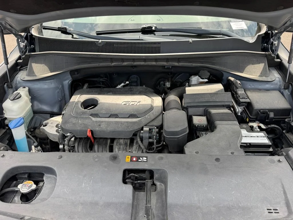 Used 2019 Silver Kia LX image 18