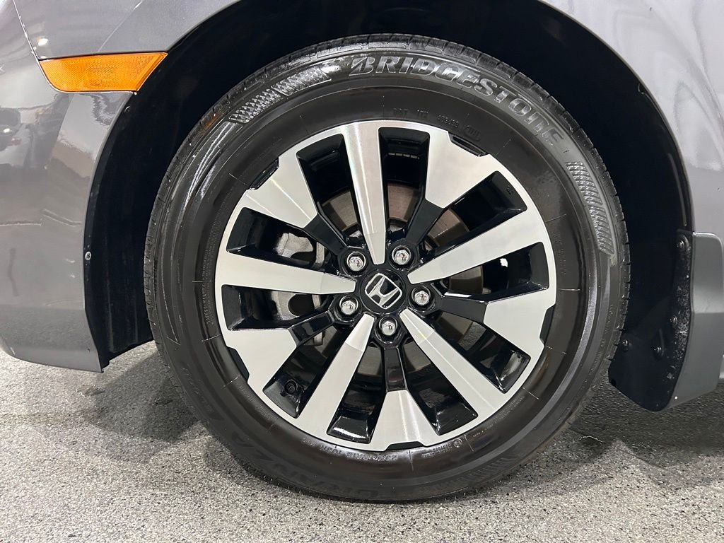 2026 Honda Odyssey EX-L - Photo 13
