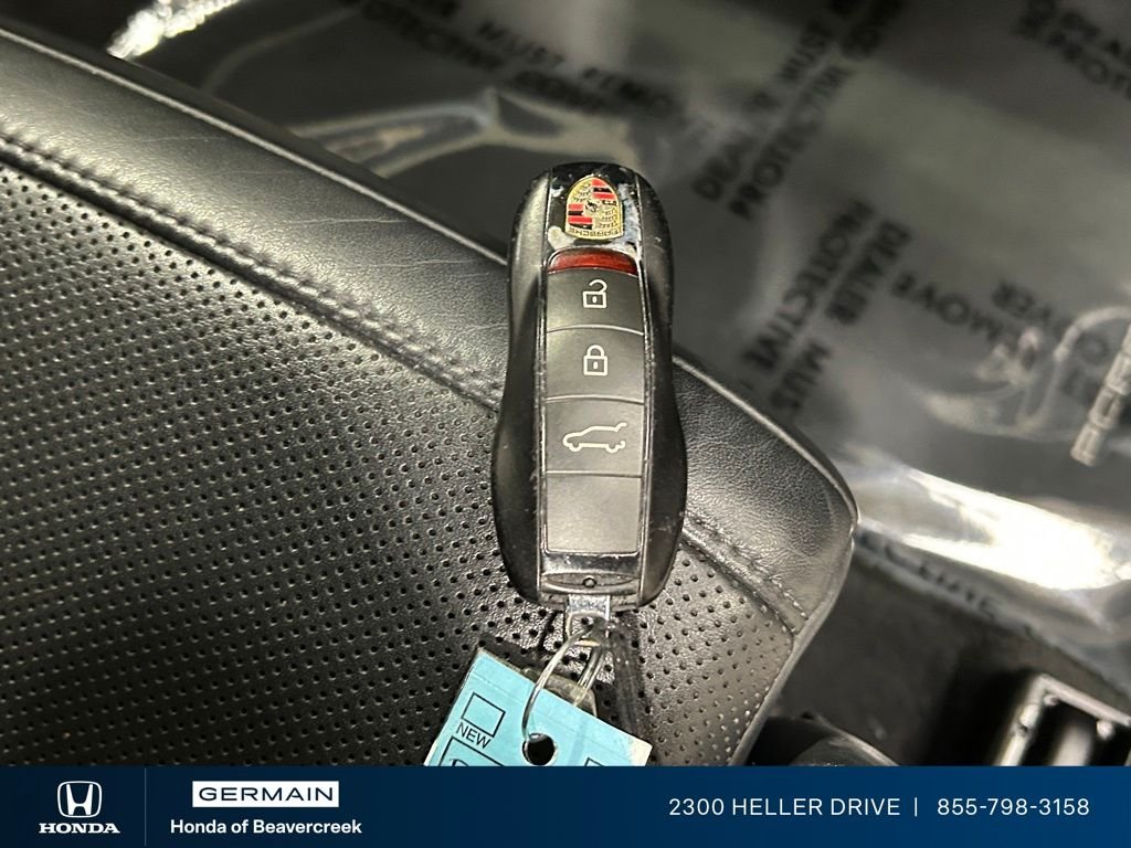Used 2020 Black Porsche Base image 30