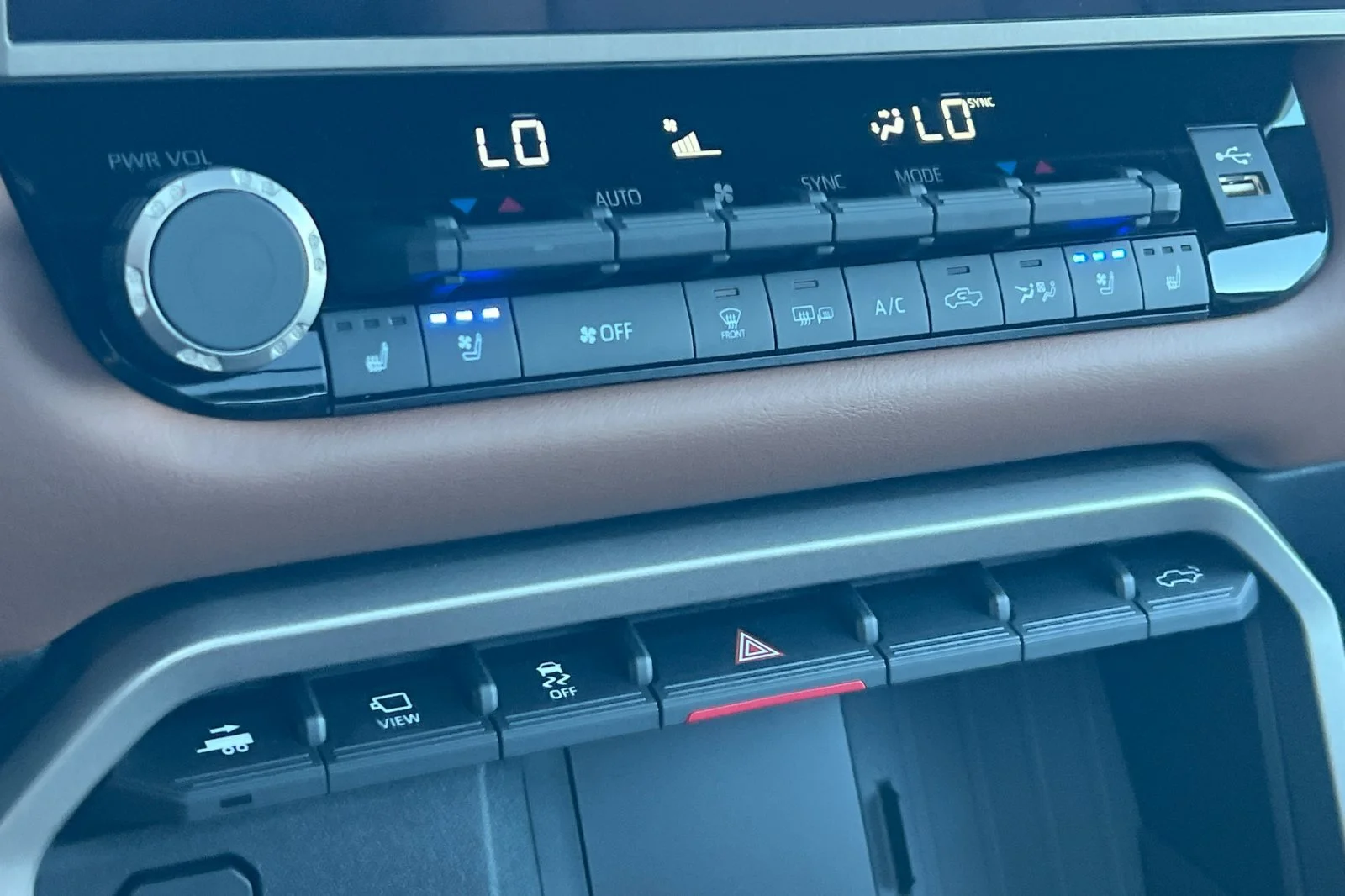 New 2026 Wind Chill Pearl <sup>1</sup> Toyota Tundra 1794 Edition image 15