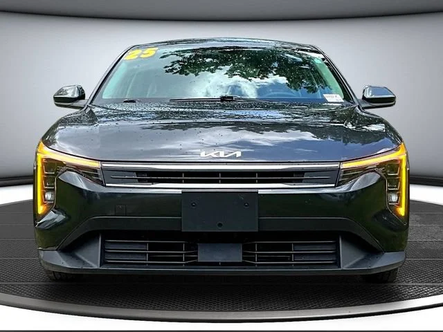 Used 2025 Kia K4 LXS with VIN 3KPFT4DE9SE072128 for sale in Orange Park, FL