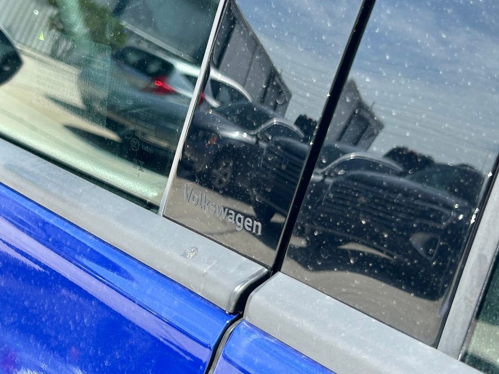 New 2026 Blue Volkswagen 2.0T image 27