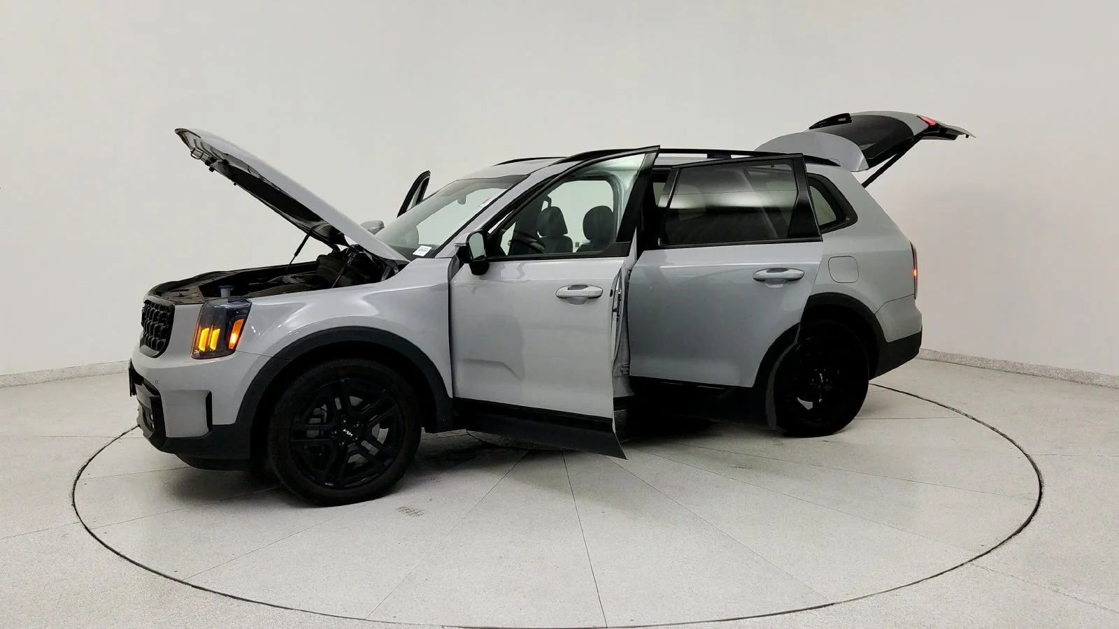 Used 2024 Gray Kia SX X-Line image 12