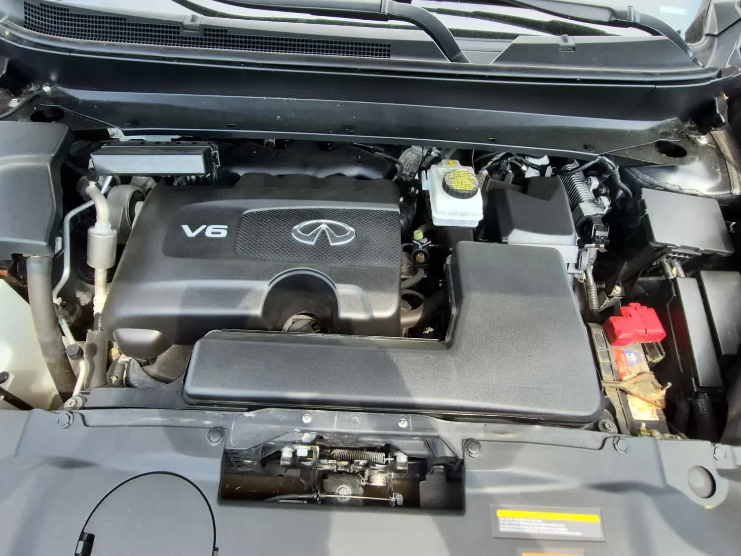 Used 2018 Graphite Shadow INFINITI  image 20