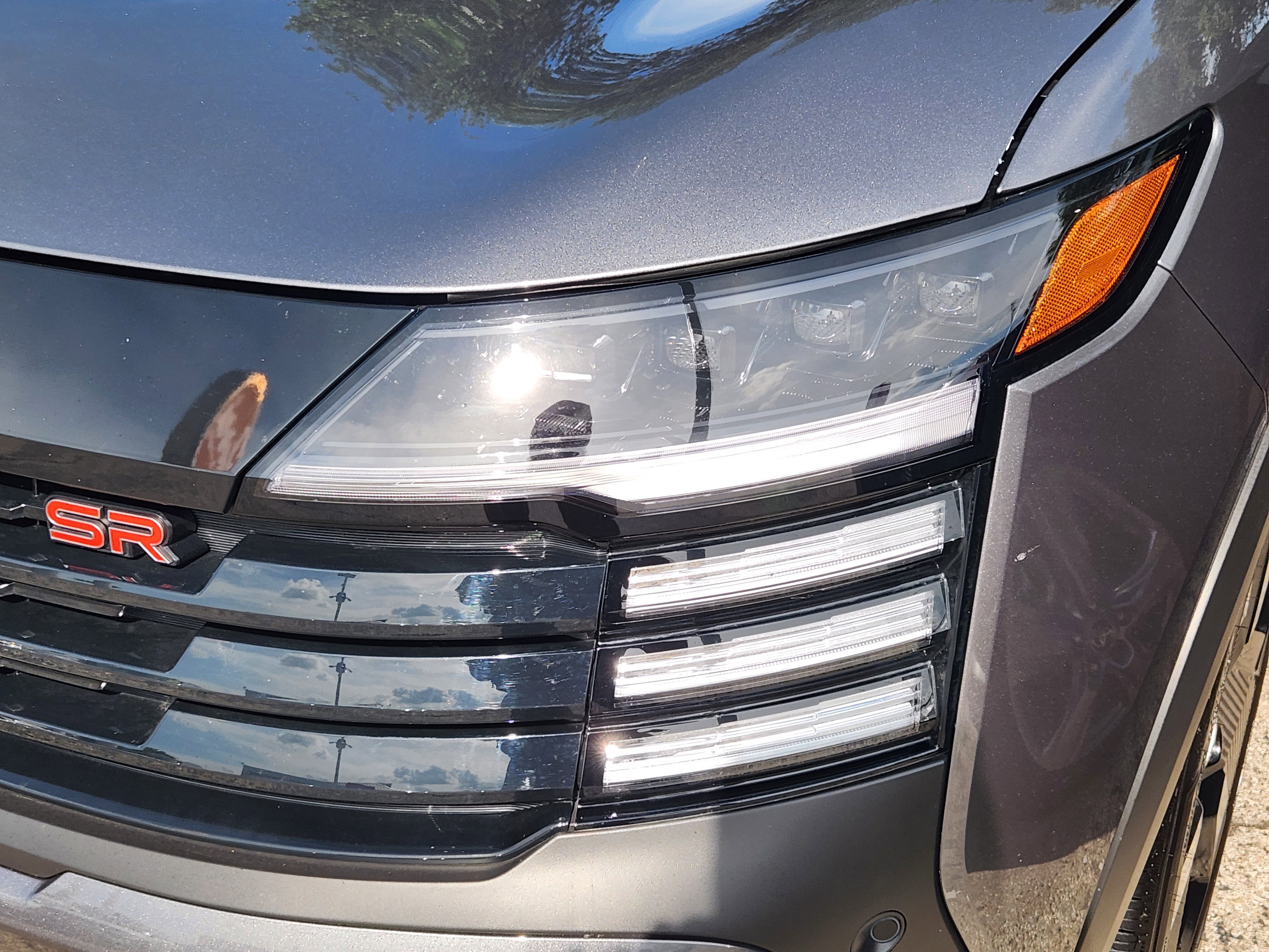 Certified Used 2026 Gun Metallic Nissan SR image 3