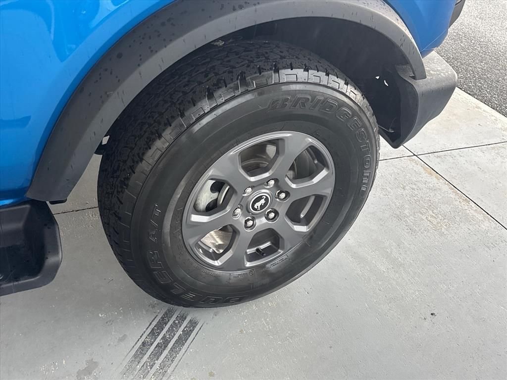 Used 2025 Blue Metallic Ford Big Bend image 28