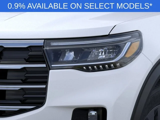 New 2026 Star White Metallic Tri-Coat Ford Active image 18