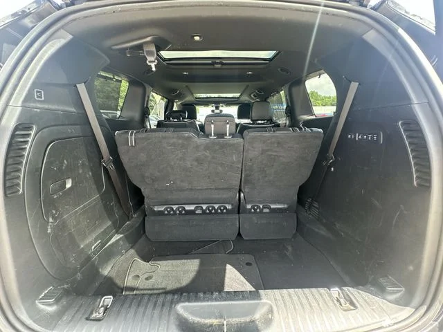 Used 2018 Black Chrysler Limited image 29