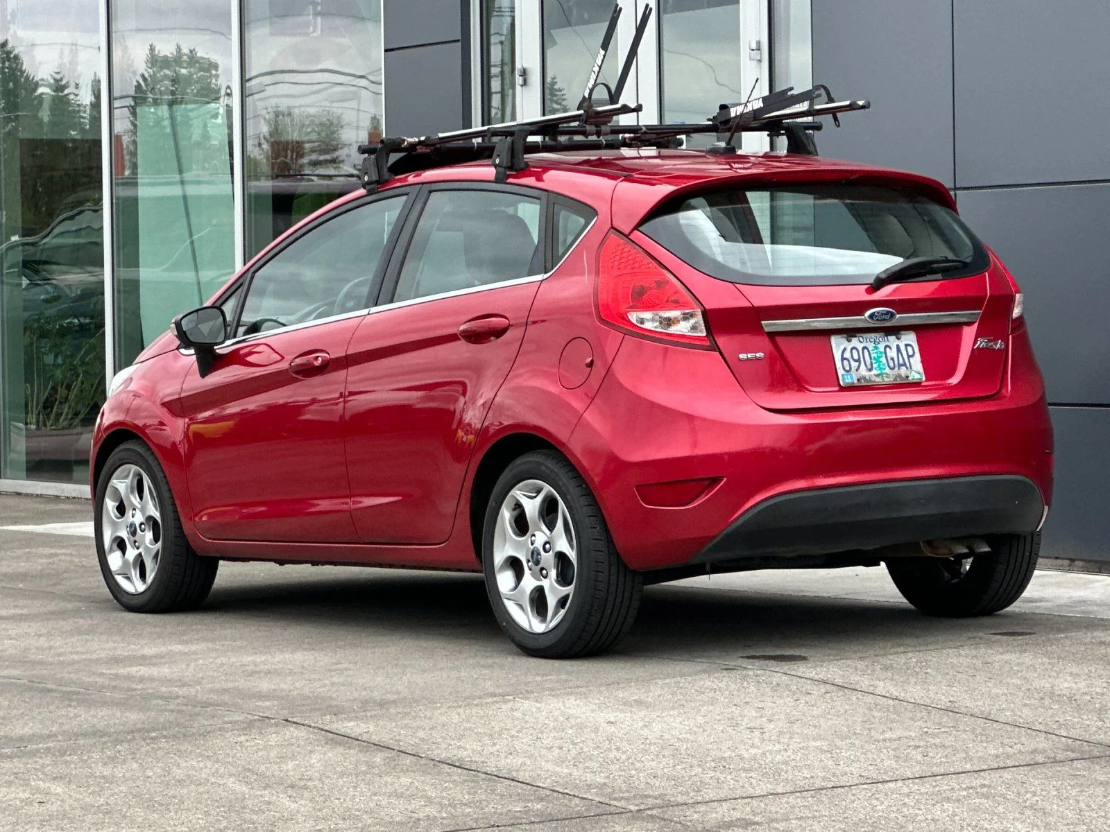 Used 2011 Red Candy Ford SES image 5