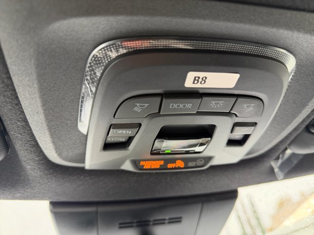 New 2026 Sonic Silver with Jet Black roof <sup>1</sup> Toyota  XSE image 28