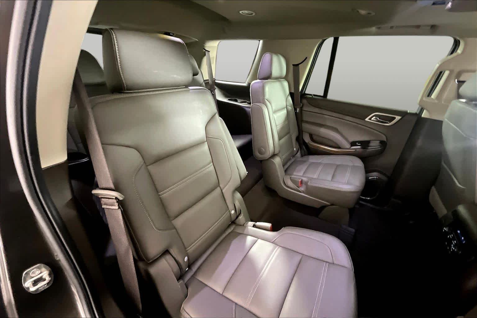 Used 2019 Smokey Quartz Metallic GMC Denali image 19
