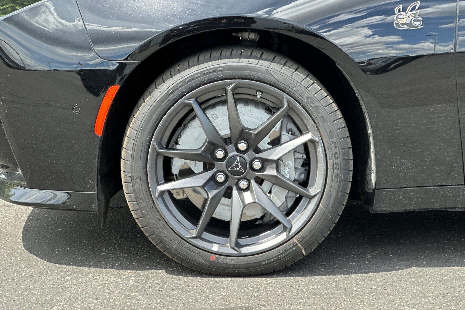 New 2026 Diamond Black Crystal Pearlcoat Dodge Scat Pack image 24
