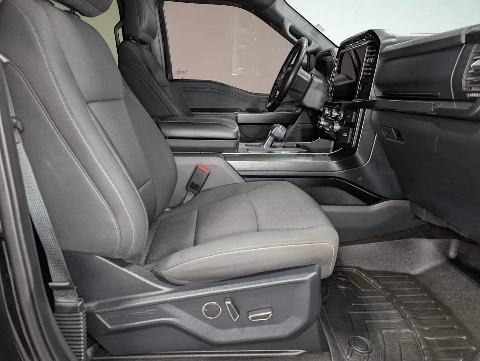 Used 2021 Agate Black Ford XLT image 47