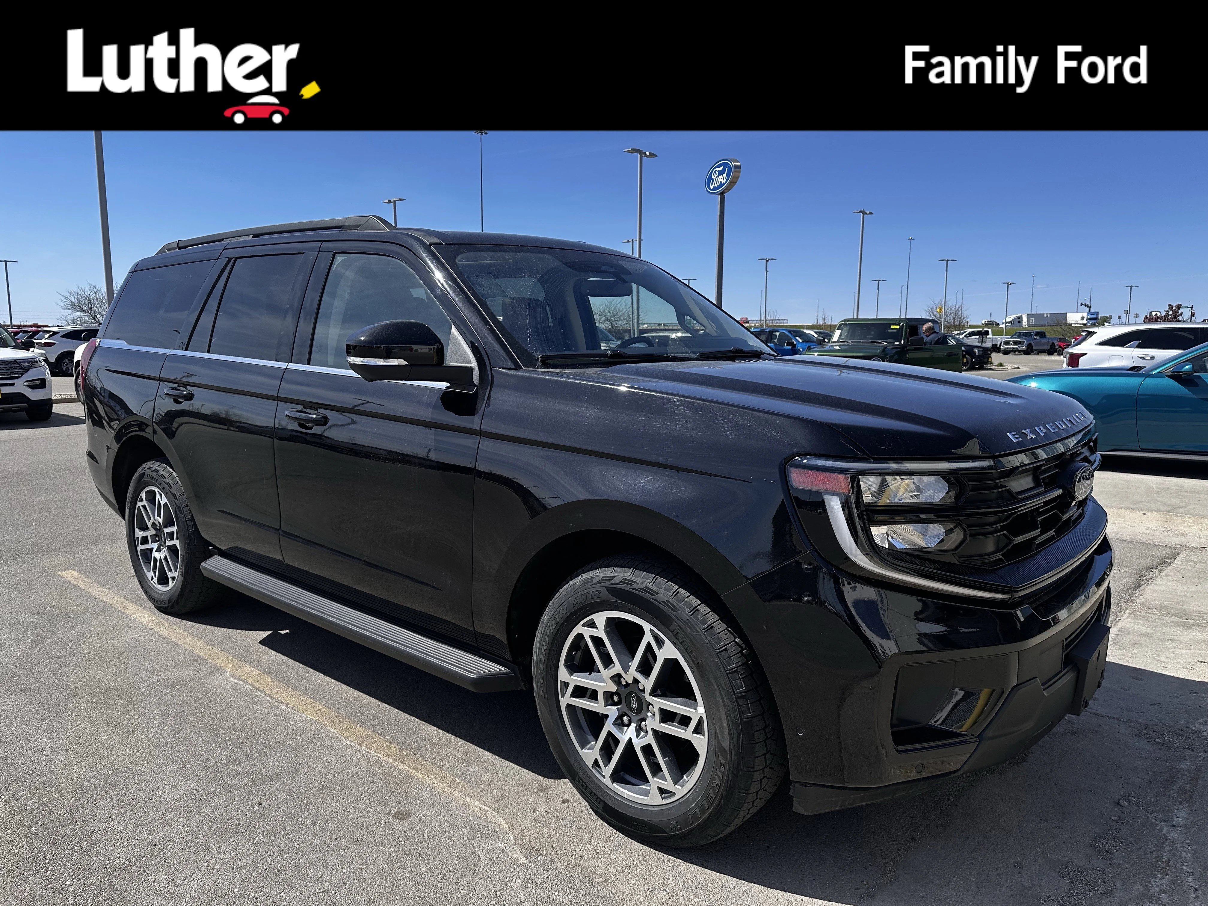 2025 Ford Expedition Active 4x4's photo