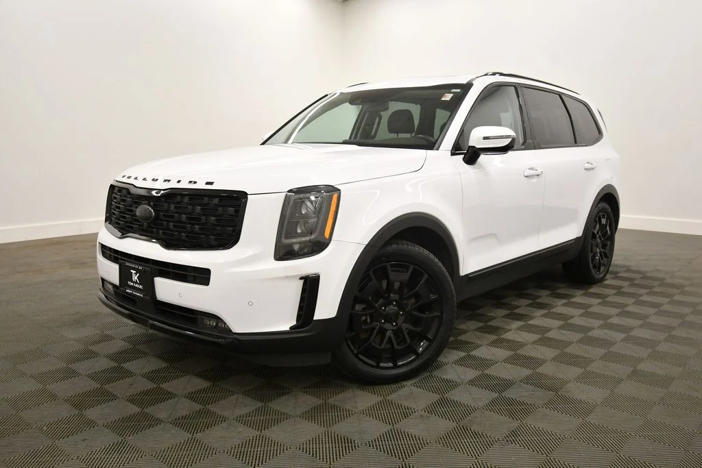 Used 2021 Kia Telluride SX with VIN 5XYP5DHC8MG186277 for sale in Rochester, Minnesota
