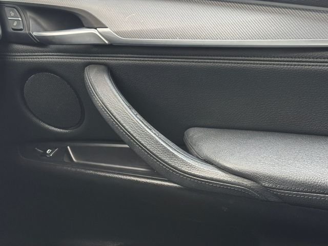 Used 2016 Black BMW xDrive35i image 26