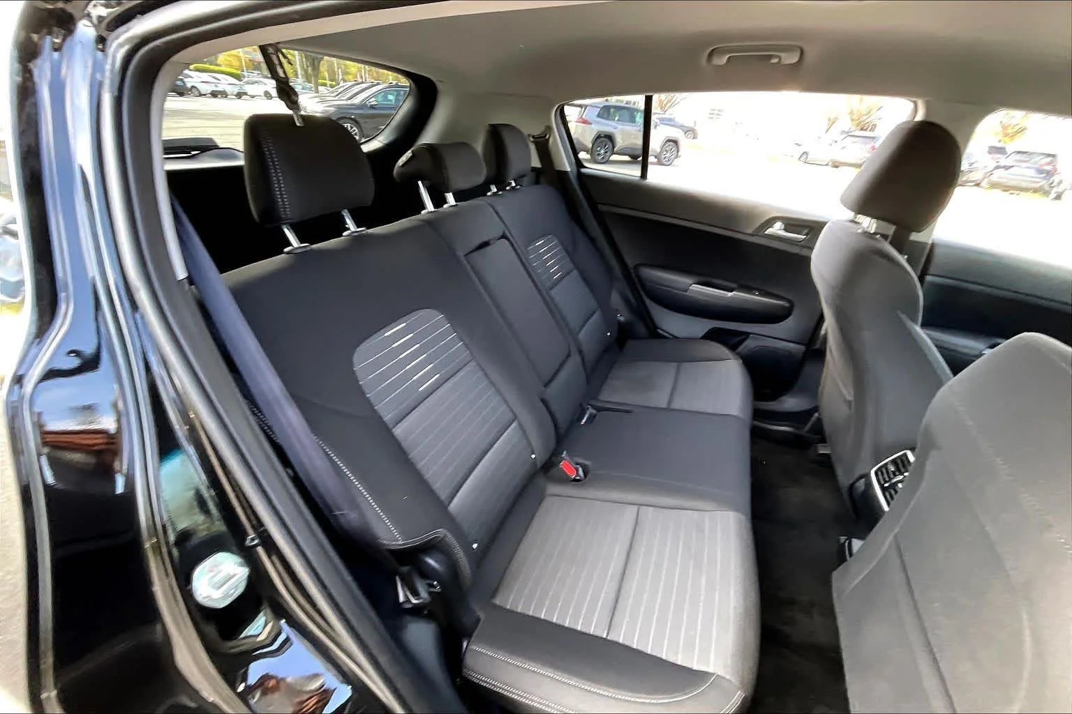 Used 2022 Black Cherry Kia LX image 34