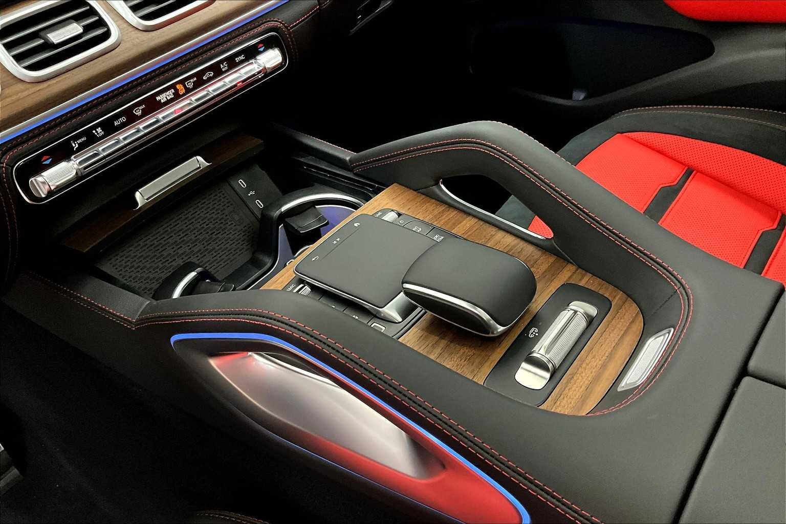 2025 Mercedes-Benz GLE AMG GLE 53 - Photo 6