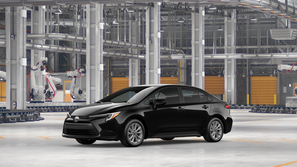New 2027 Inked Toyota Hybrid LE image 2