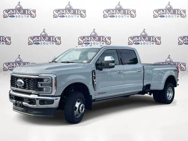 New 2026 White Ford Lariat image 5