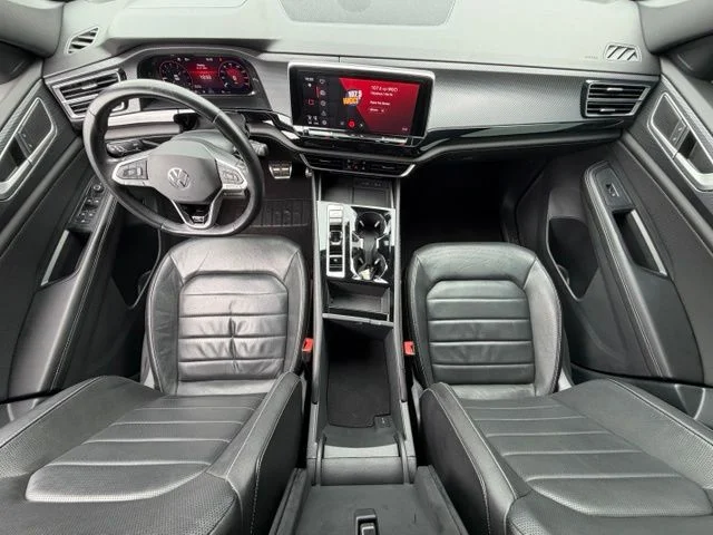 Used 2024 Gray Volkswagen 2.0T SEL R-Line image 25