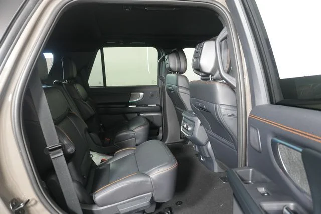 New 2027 Marsh Gray Ford Tremor® image 28