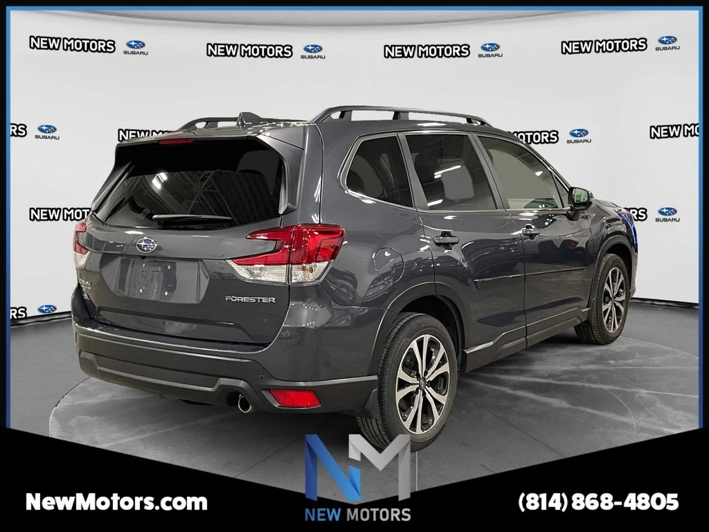 Used 2022 Magnetite Gray Metallic Subaru Limited image 5