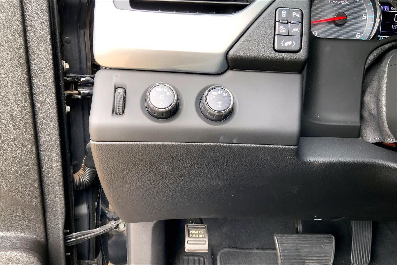 Used 2020 Black Chevrolet LT image 33