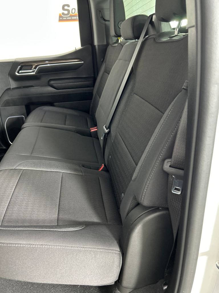 Used 2023 White Chevrolet LT image 18