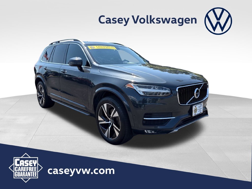 2017 Volvo XC90 T6 Momentum