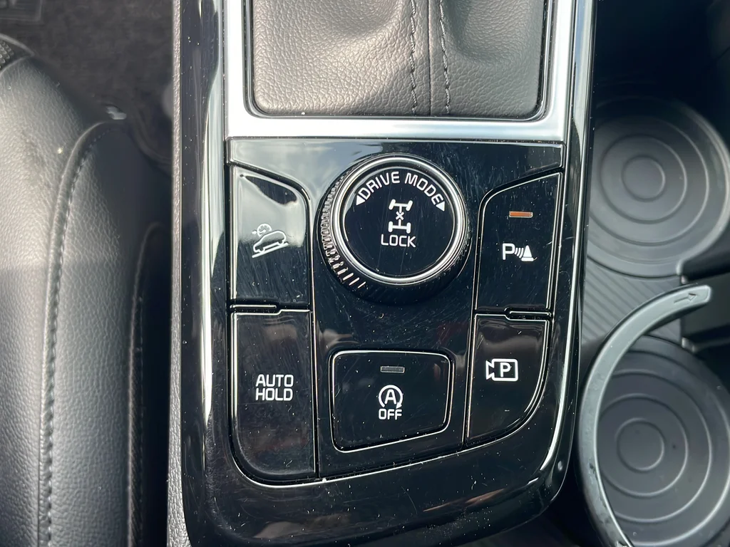Used 2023 Black Kia X-Pro Prestige image 30