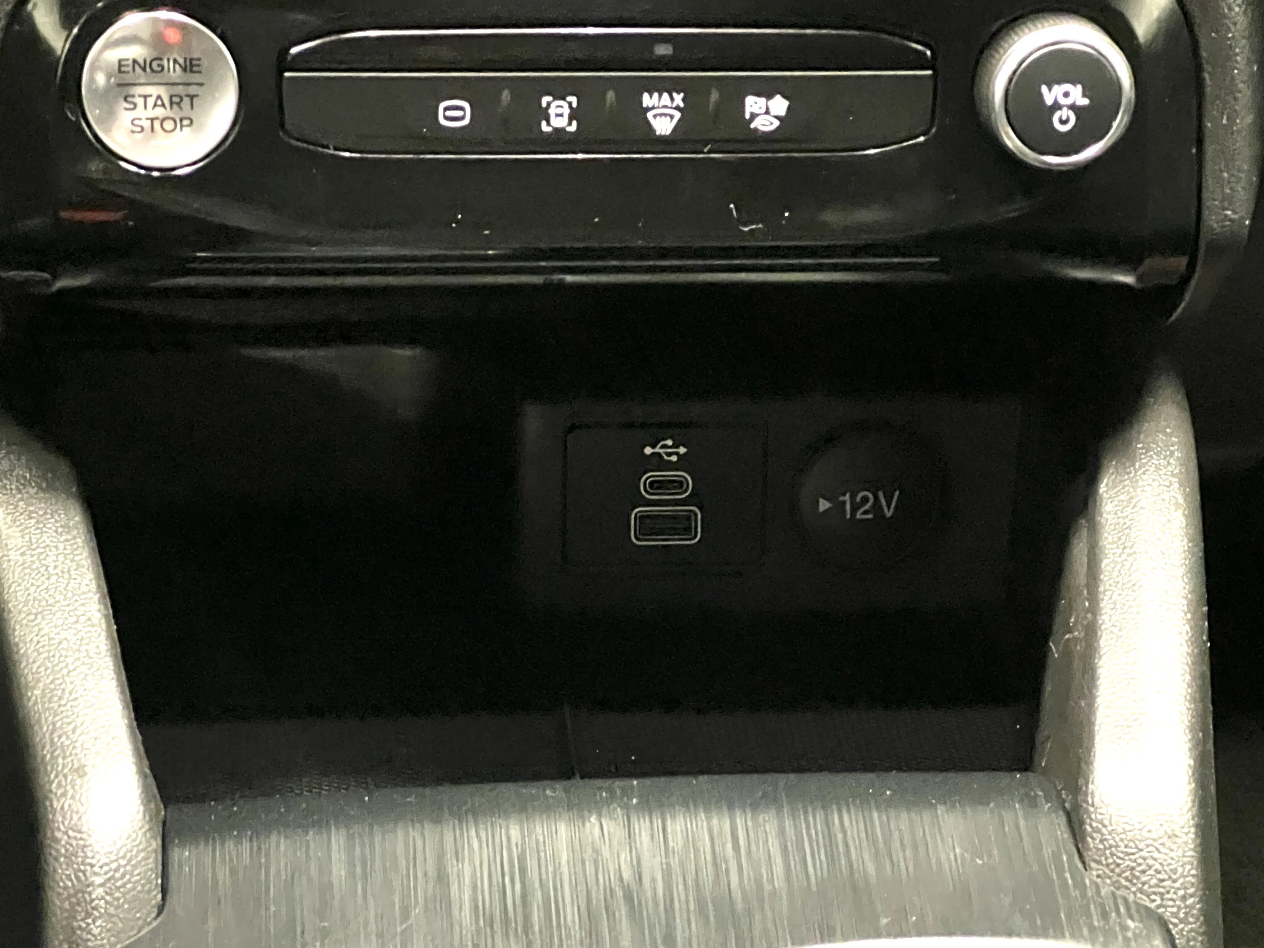 Used 2024 Carbonized Gray Metallic Ford PHEV image 24
