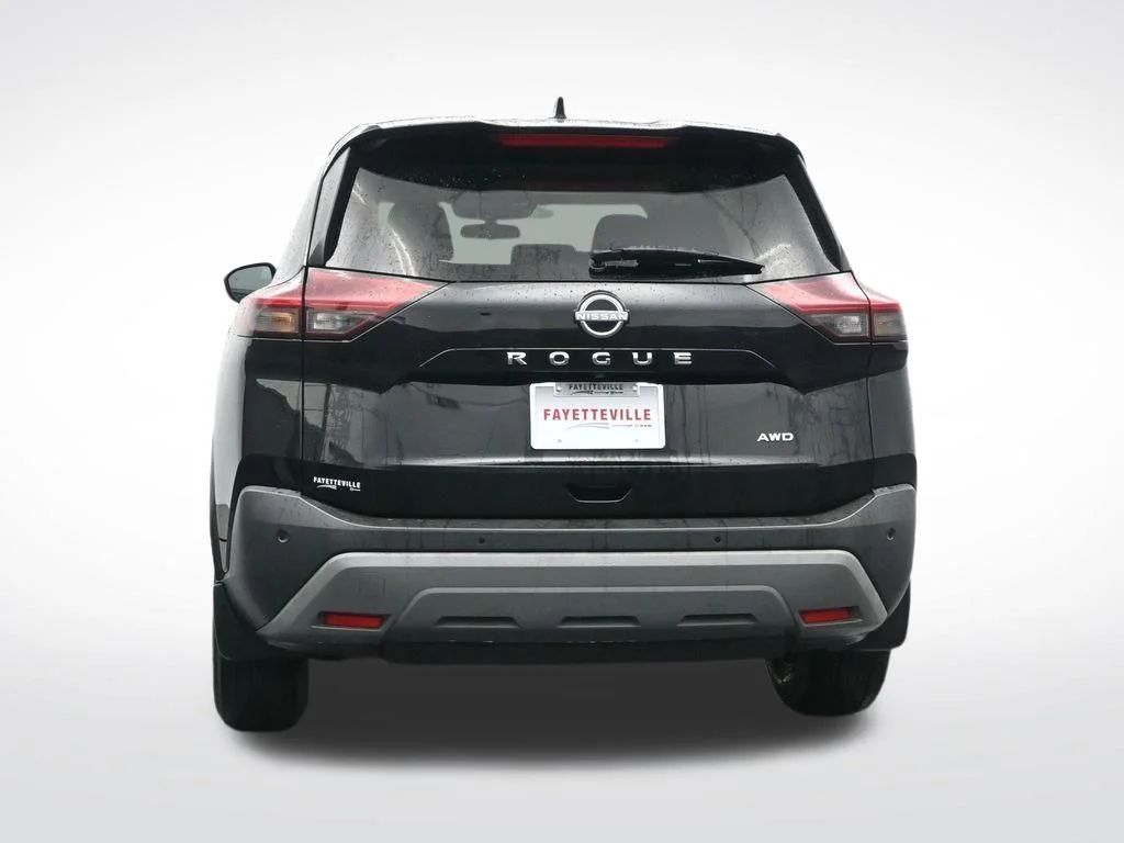 Used 2023 Black Nissan S image 8