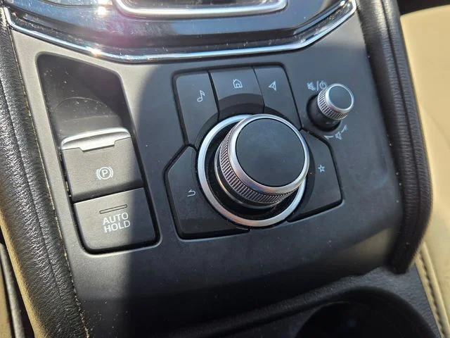 Used 2021 White Mazda Touring image 24
