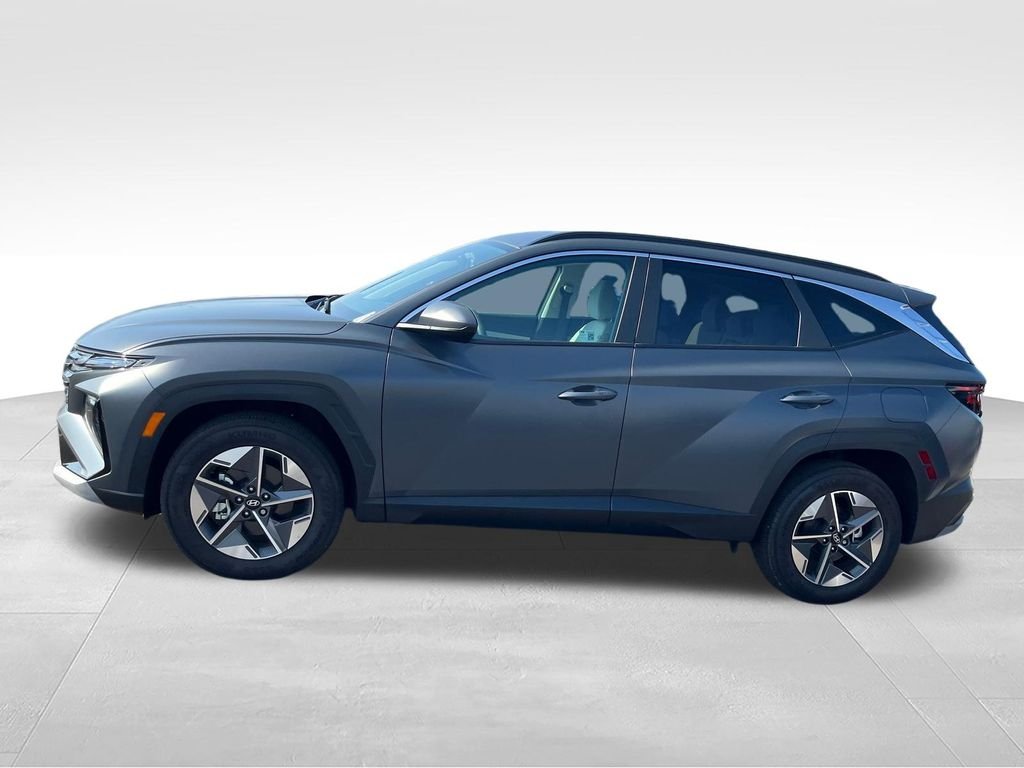 Used 2025 Gray Hyundai SEL image 2