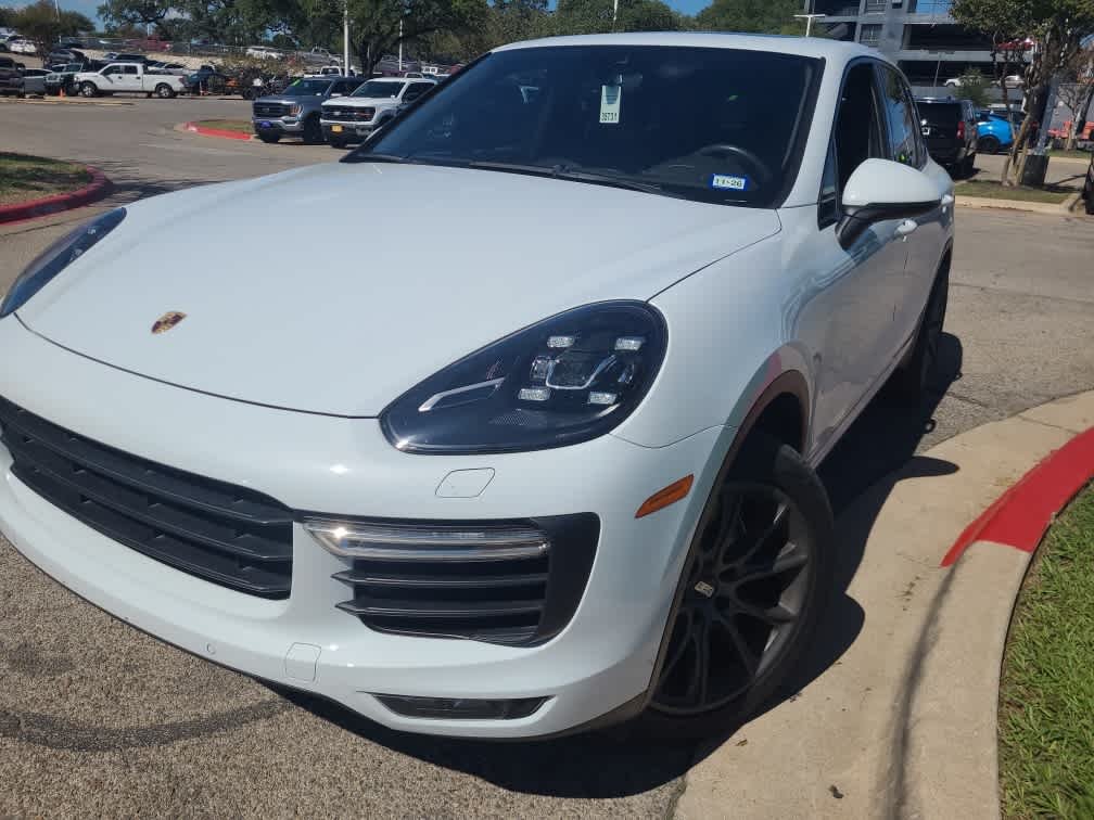Used 2015 Carrara White Metallic Porsche Turbo image 2