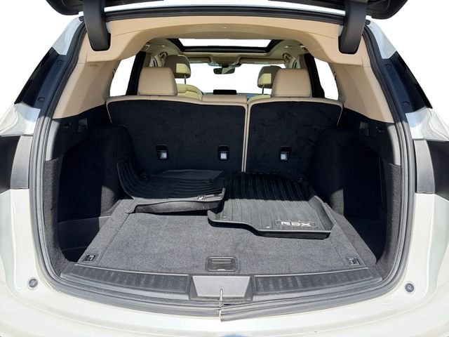 Used 2021 White Acura Base image 18