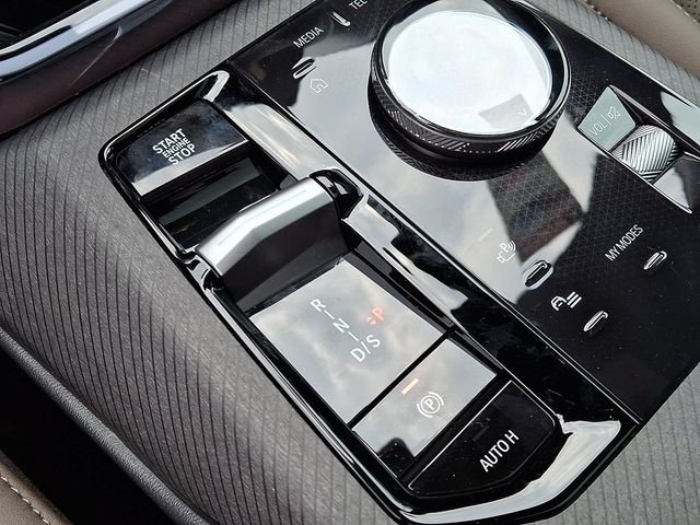 New 2026 Dune Grey Metallic BMW 30 xDrive image 13
