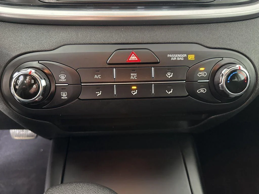 Used 2020 Snow White Pearl Kia LX image 7