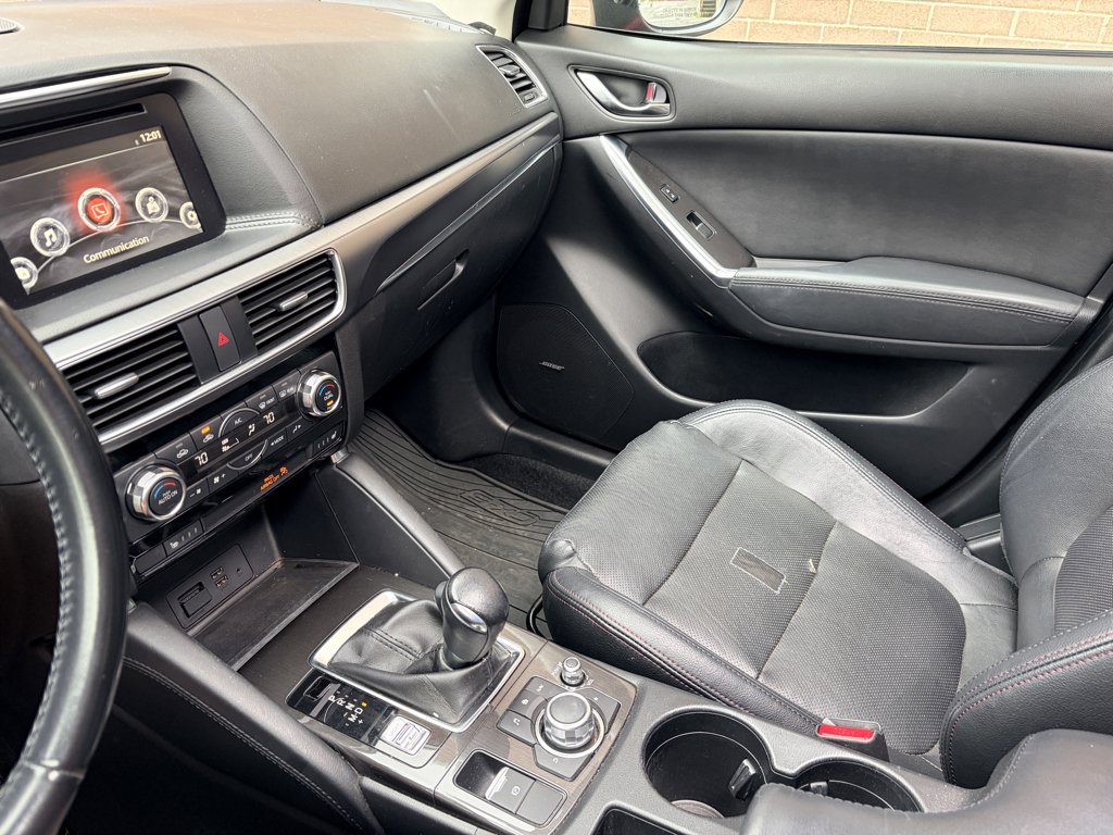 Used 2016 Soul Red Metallic Mazda Grand Touring image 16