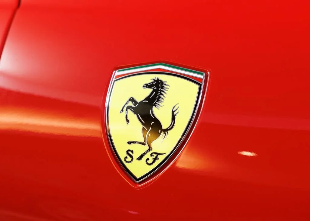 Certified Used 2019 Rosso Corsa Ferrari Base image 27
