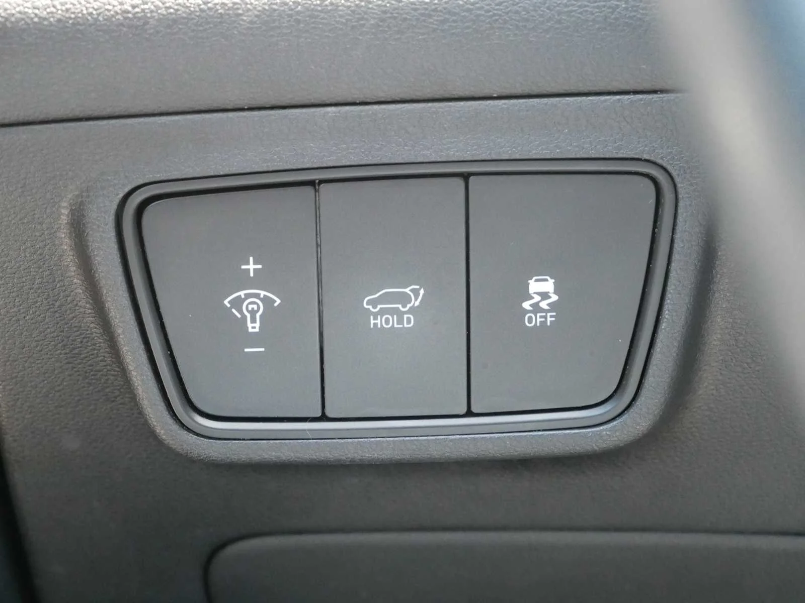 Certified Used 2024 White Pearl Hyundai SEL image 14